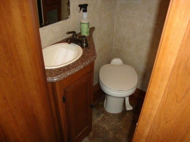 Photo 10 - 2014 Leprechaun Class C Motorhome rental photo 12