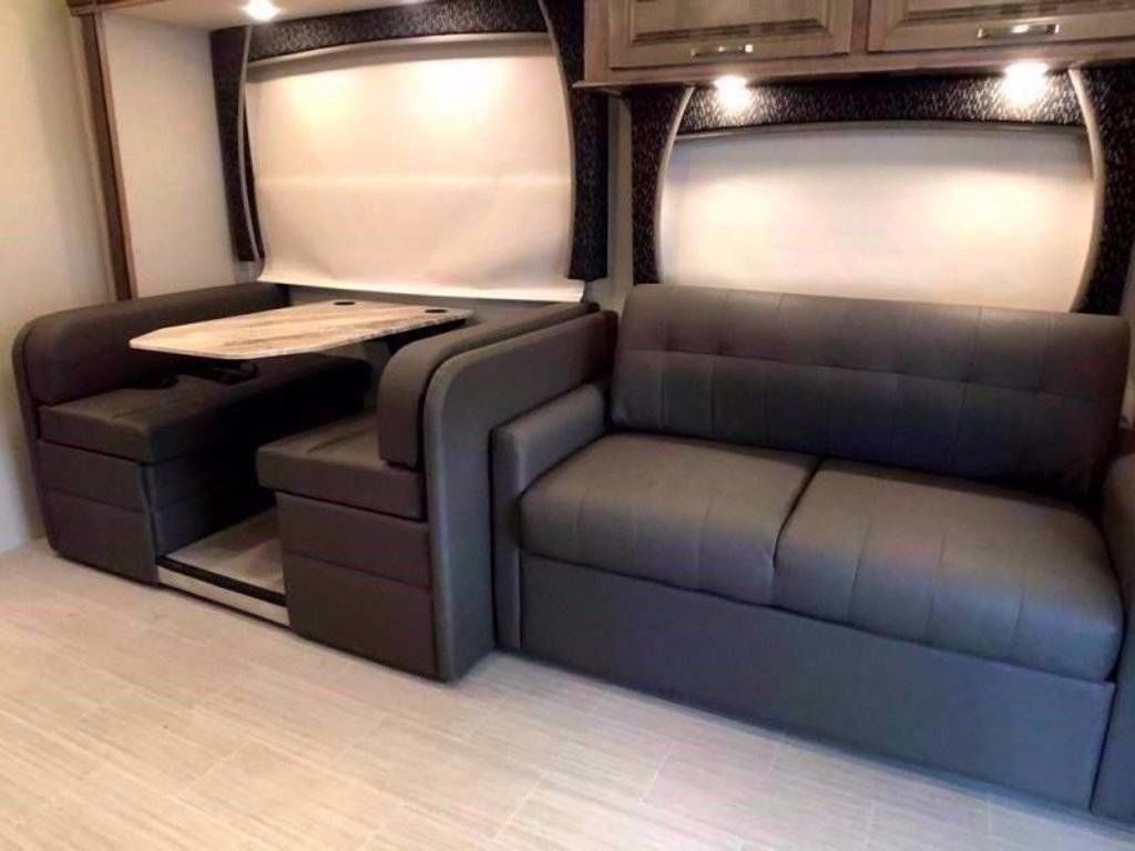 Photo 3 - 2020 Jayco Class C Motorhome rental photo 5