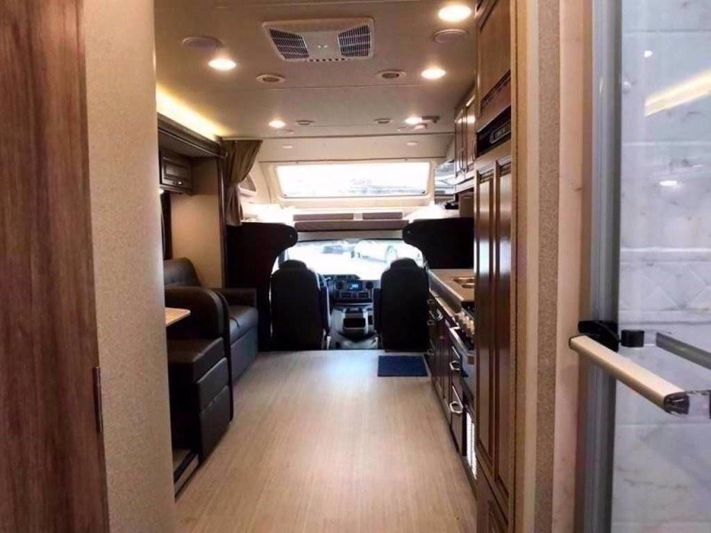 Photo 6 - 2020 Jayco Class C Motorhome rental photo 8