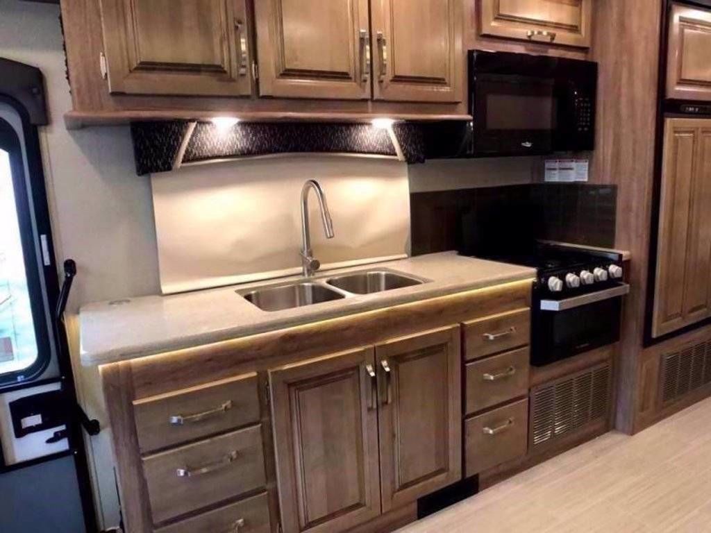 Photo 12 - 2020 Jayco Class C Motorhome rental photo 14