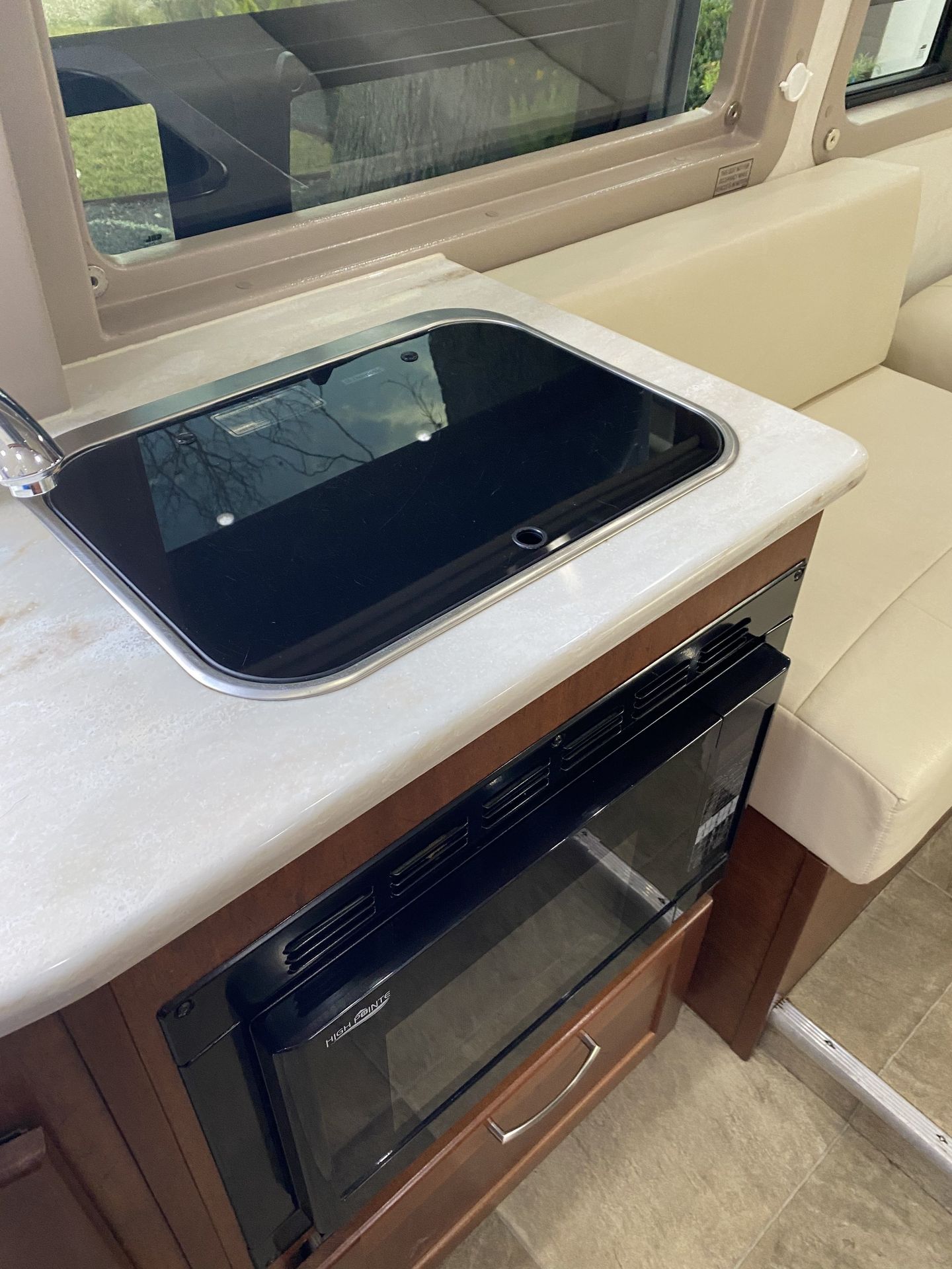 Photo 3 - 2016 Pleasure-Way Class B Motorhome rental photo 5
