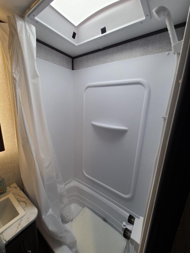 Photo 5 - 2021 Dutchmen Travel Trailer rental photo 7