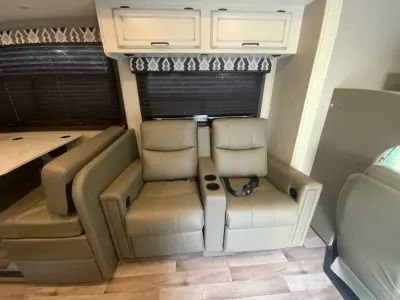 Photo 7 - 2021 Jayco Class C Motorhome rental photo 9