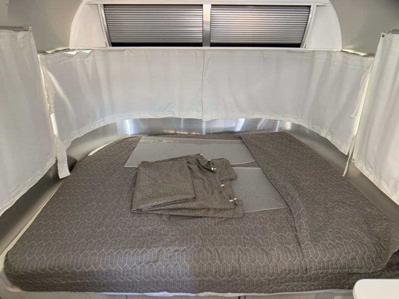 Photo 3 - 2019 Airstream Travel Trailer rental photo 5
