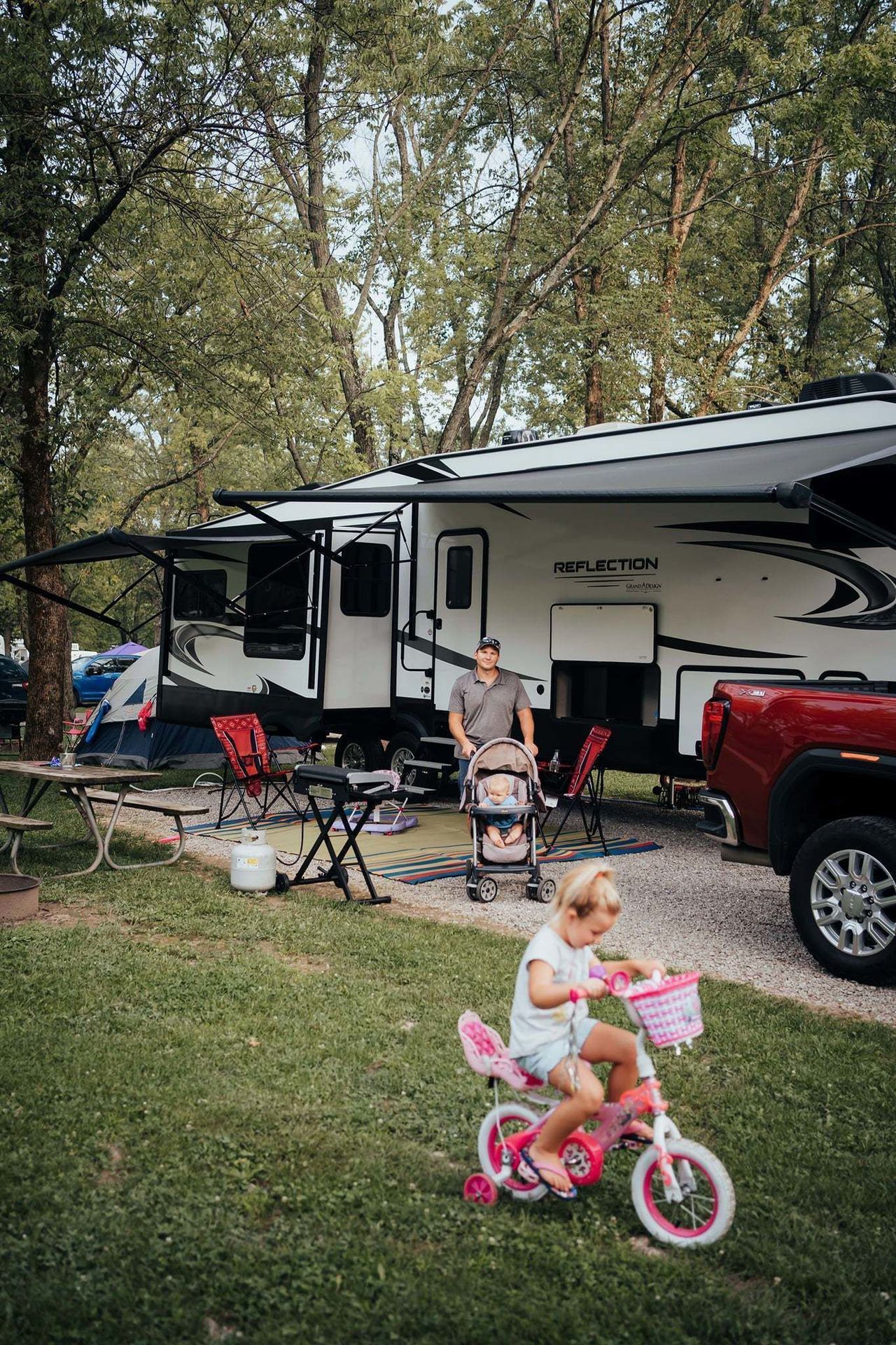 Photo 1 - 2020 Grand Design Fifth Wheel rental photo 3
