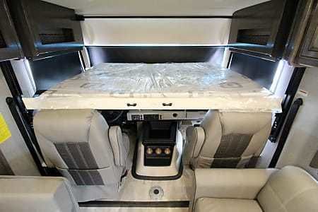 Photo 22 - 2021 Fleetwood Rv Class A Motorhome rental photo 24