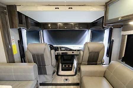 Photo 24 - 2021 Fleetwood Rv Class A Motorhome rental photo 26