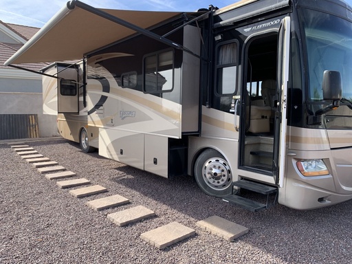 2008 Fleetwood Rv discovery Class A Motorhome for rent in Peoria, AZ
