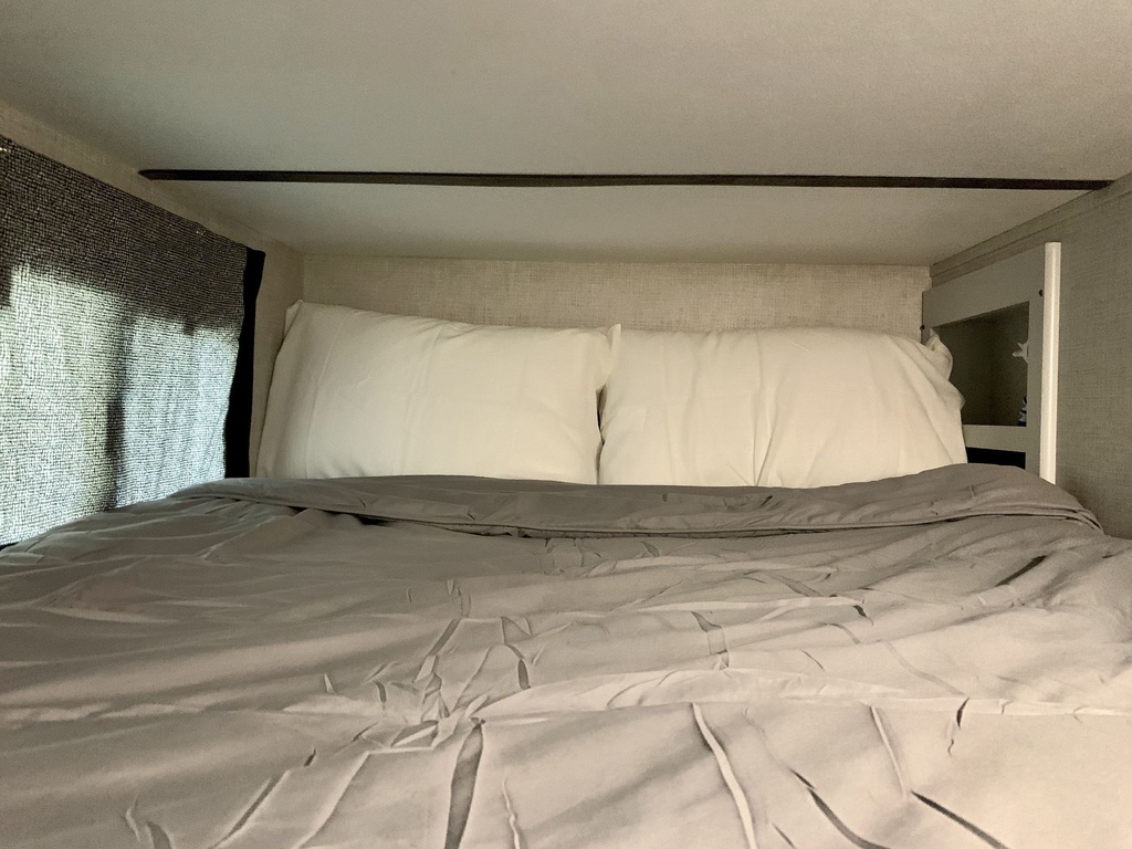 Photo 22 - 2020 Keystone Travel Trailer rental photo 24
