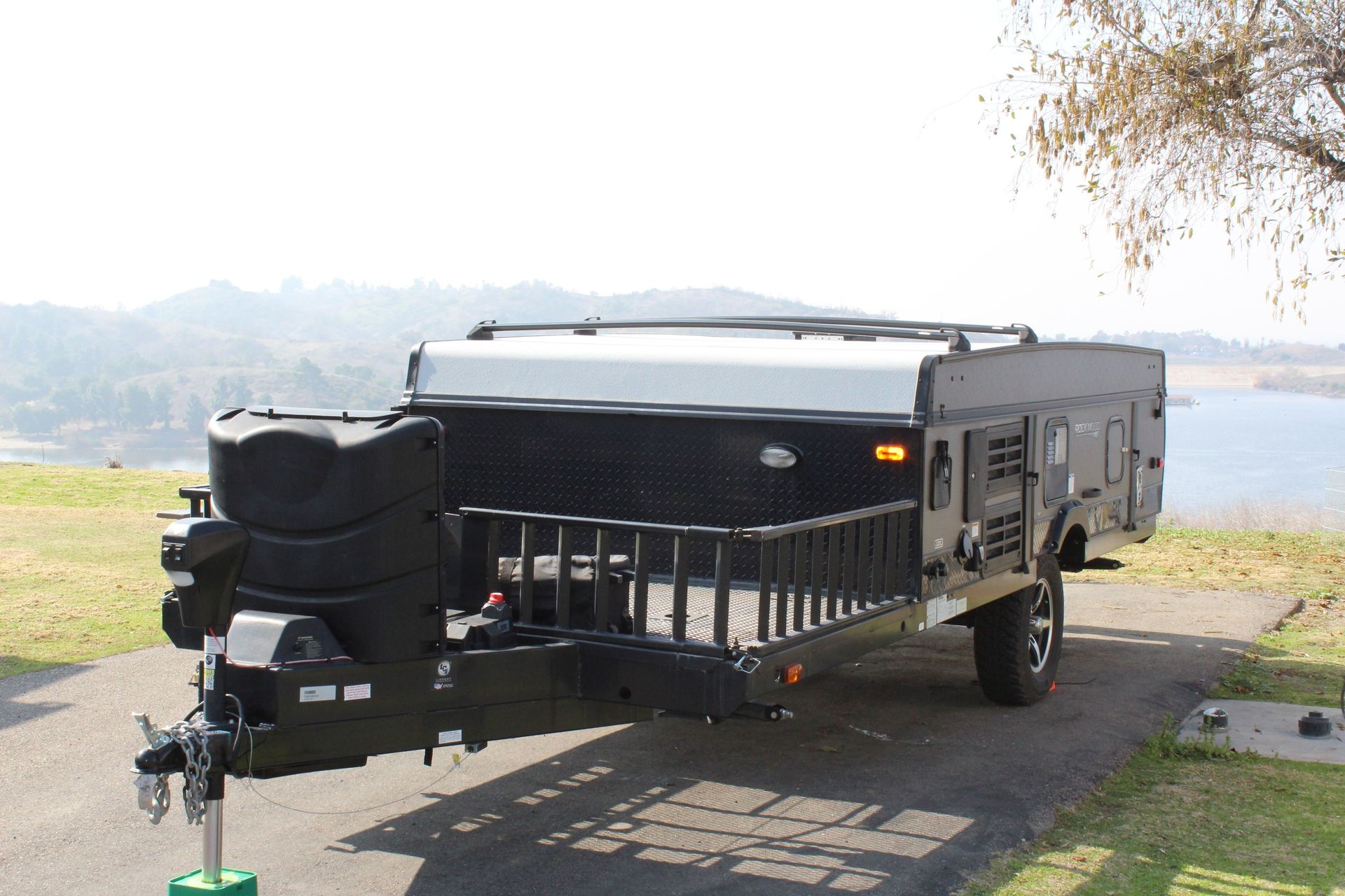 Photo 12 - 2017 Rockwood Pop-up Camper rental photo 14