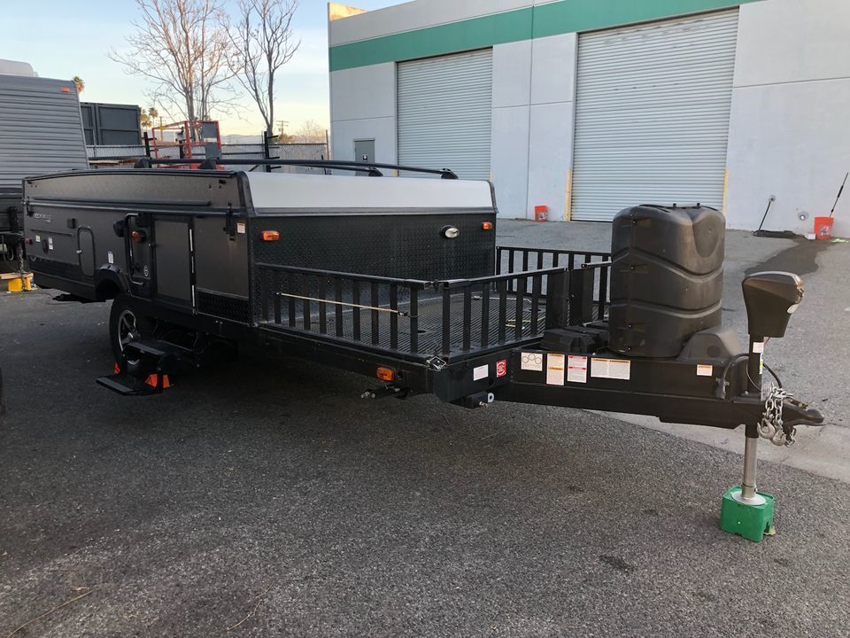Photo 13 - 2017 Rockwood Pop-up Camper rental photo 15