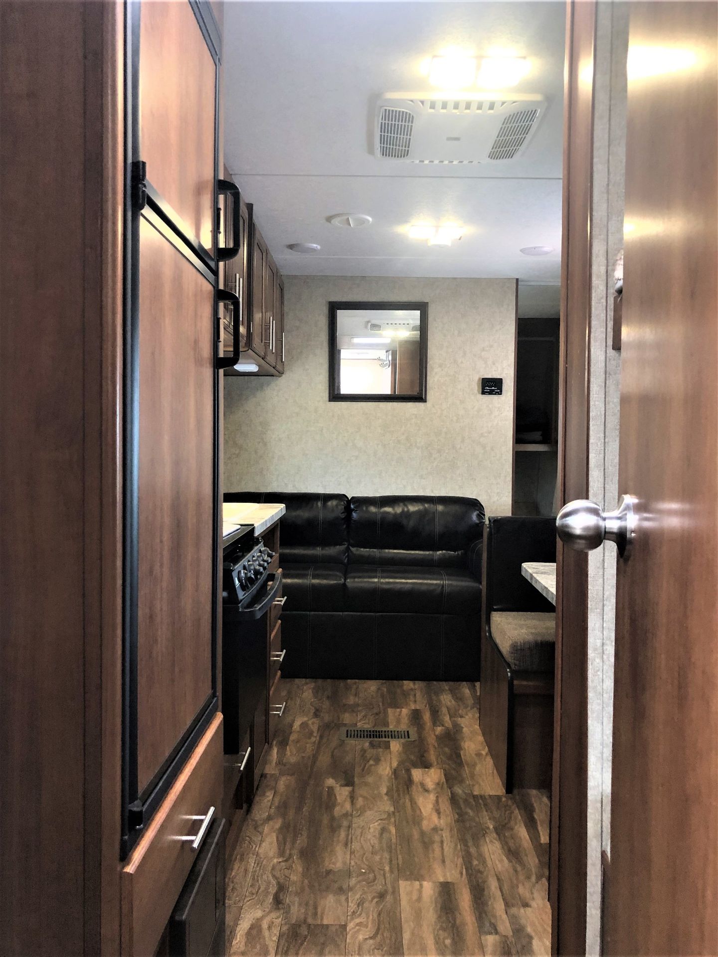 Photo 8 - 2017 Prime Time Travel Trailer rental photo 10