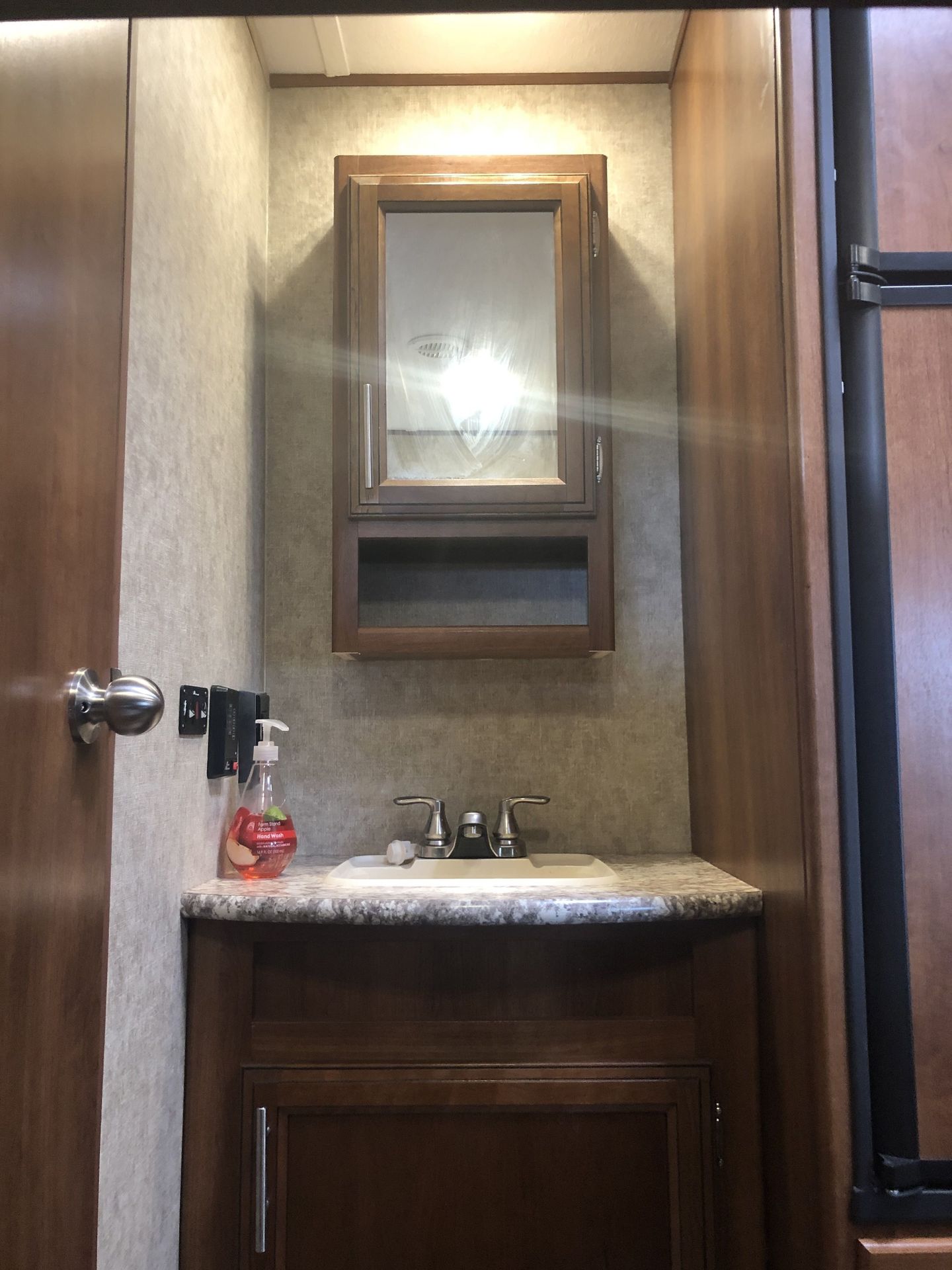 Photo 14 - 2017 Prime Time Travel Trailer rental photo 16