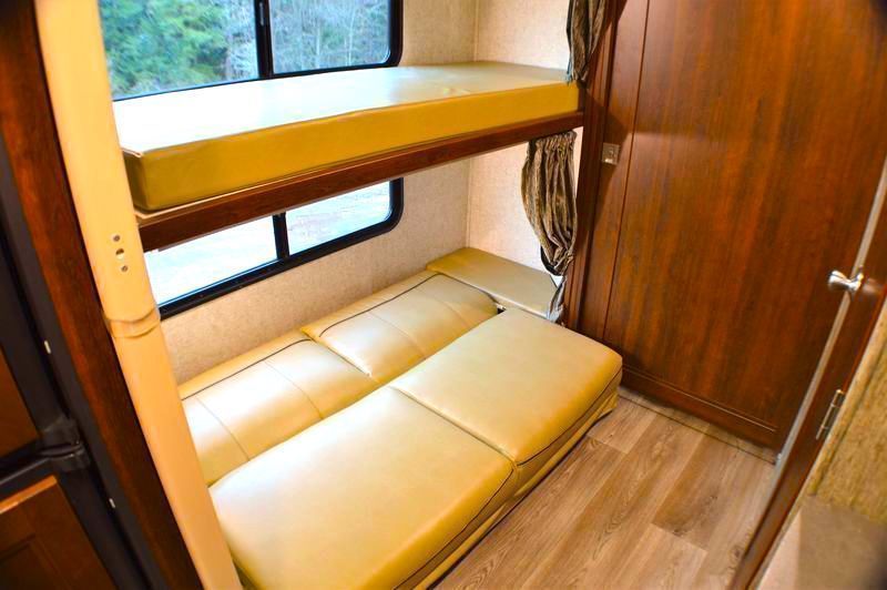 Photo 2 - 2015 Forest River Class C Motorhome rental photo 4