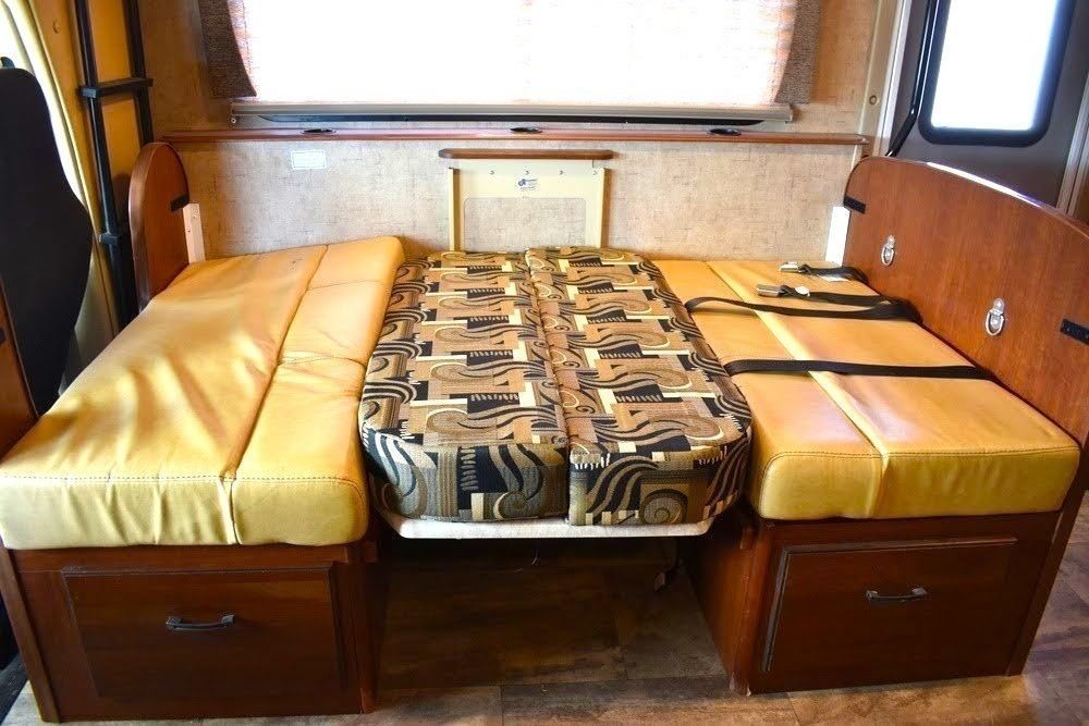Photo 23 - 2015 Forest River Class C Motorhome rental photo 25