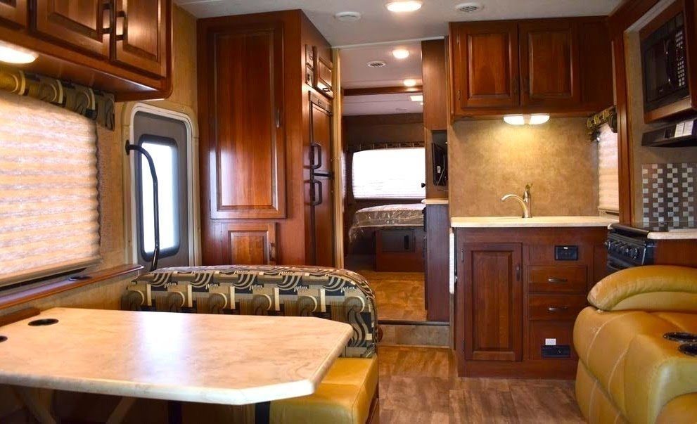 Photo 24 - 2015 Forest River Class C Motorhome rental photo 26