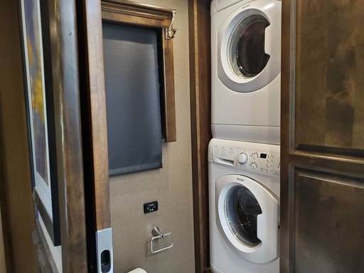 2019 Tiffin Motorhomes PHAETON 37BH Class A Motorhome for rent in Aguanga, CA