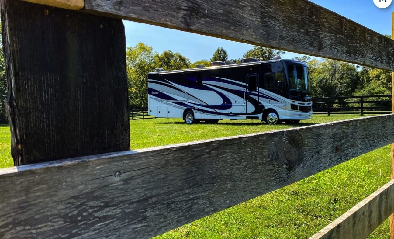 Photo 7 - 2020 Fleetwood Class A Motorhome rental photo 9