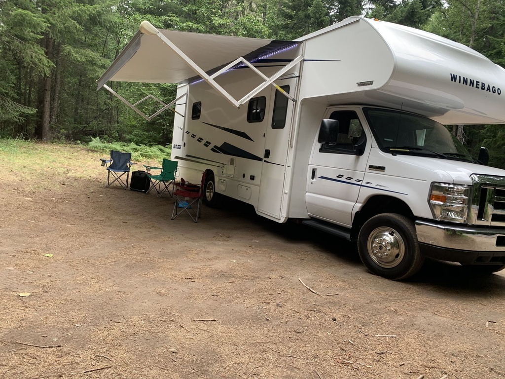 Photo 0 - 2019 Winnebago Class C Motorhome rental photo 2