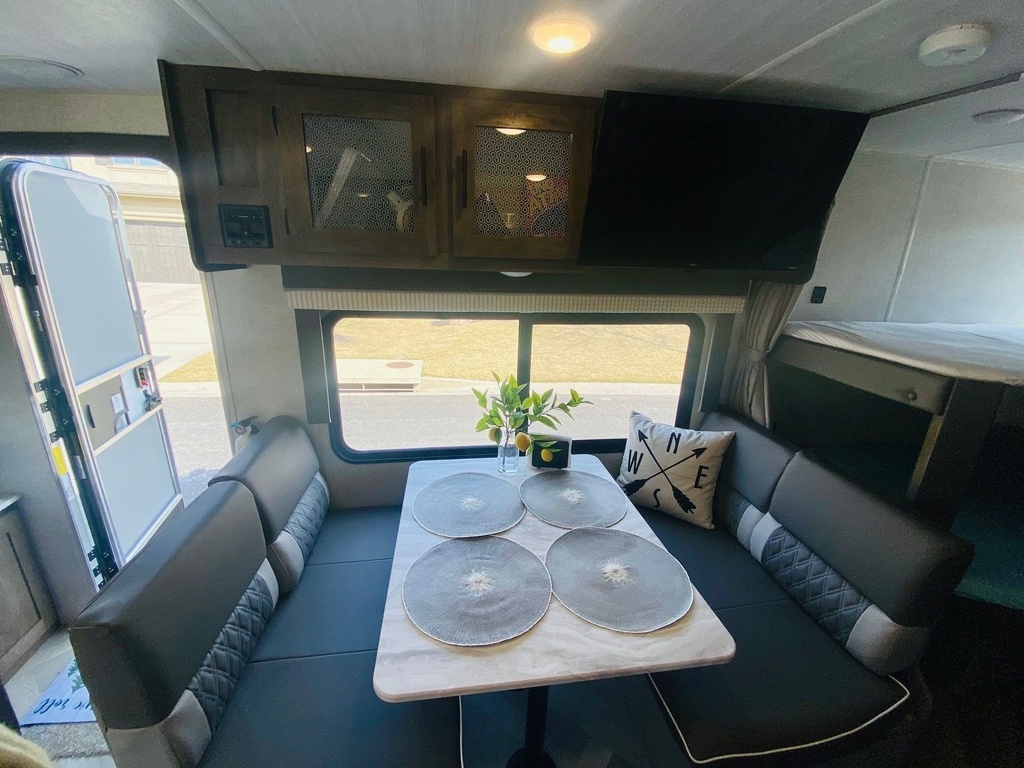Photo 9 - 2021 Forest River Travel Trailer rental photo 11