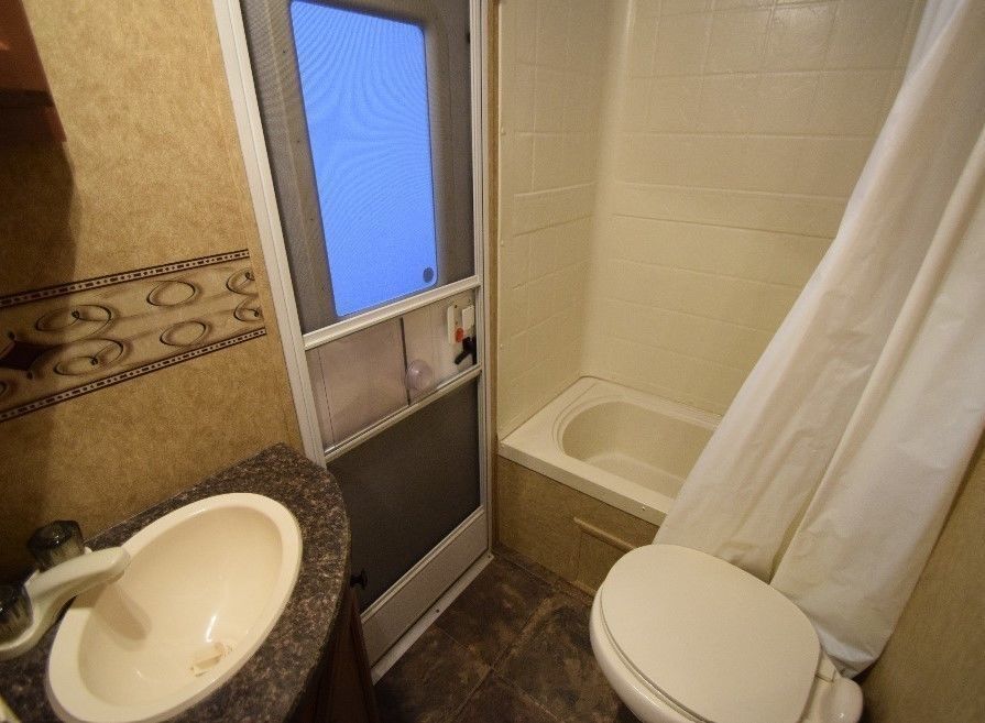 Photo 27 - 2012 Heartland Travel Trailer rental photo 29