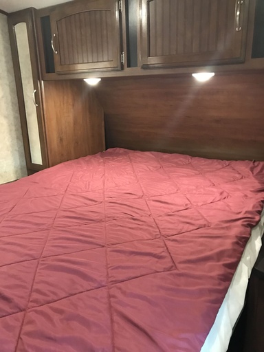 2017 Jayco White Hawk 28DSBH Travel Trailer for rent in Belgrade, MT