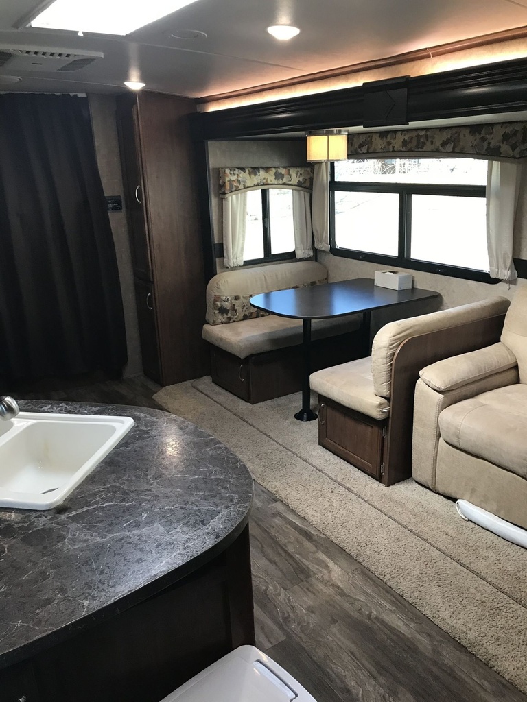 Photo 11 - 2017 Jayco White Hawk Travel Trailer rental photo 13