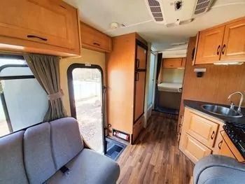 Photo 6 - 2016 Thor Motor Coach Class C Motorhome rental photo 8