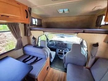 Photo 7 - 2016 Thor Motor Coach Class C Motorhome rental photo 9