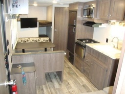 Photo 4 thumbnail 6