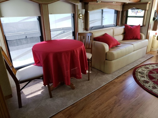 2005 Beaver Santiam Class A Motorhome for rent in San Lorenzo, CA