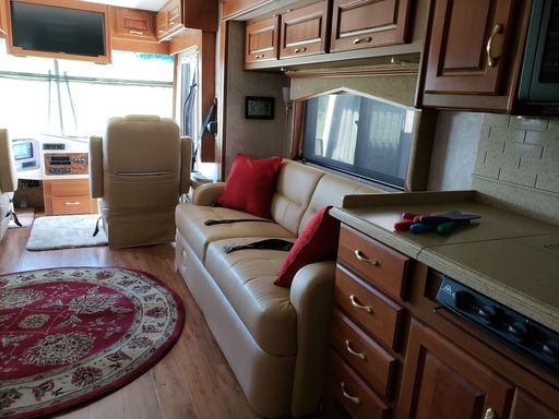 2005 Beaver Santiam Class A Motorhome for rent in San Lorenzo, CA