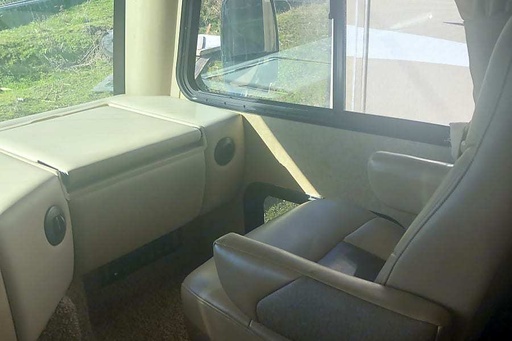 2015 Thor Ace 27.1 Class A Motorhome for rent in Sutherlin, OR