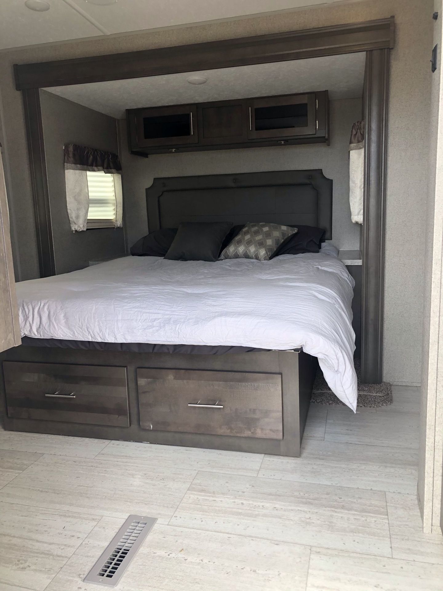 Photo 6 - 2021 Forest River Travel Trailer rental photo 8