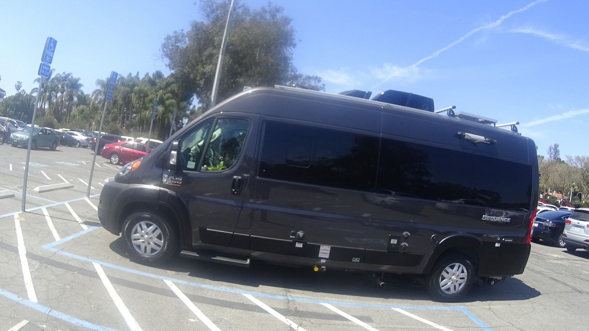 Photo 14 - 2021 Thor Motor Coach Class B Motorhome rental photo 16