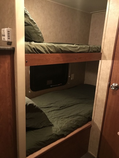 2014 Coleman Expedition lt cts15bh Travel Trailer for rent in Mesa, AZ