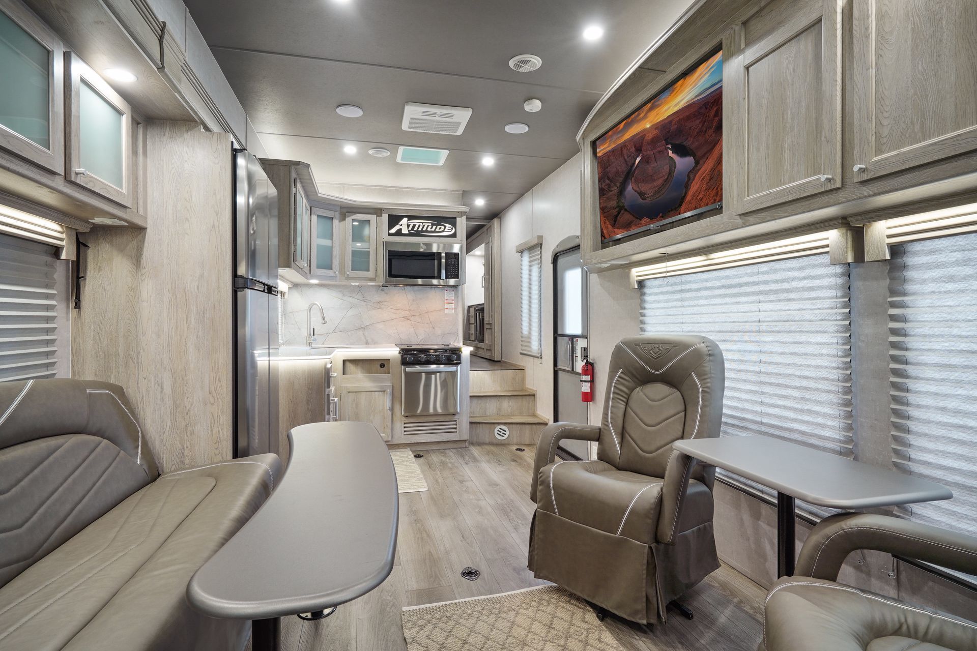 Photo 12 - 2021 Eclipse Recreational Vehicles Toy Hauler rental photo 14