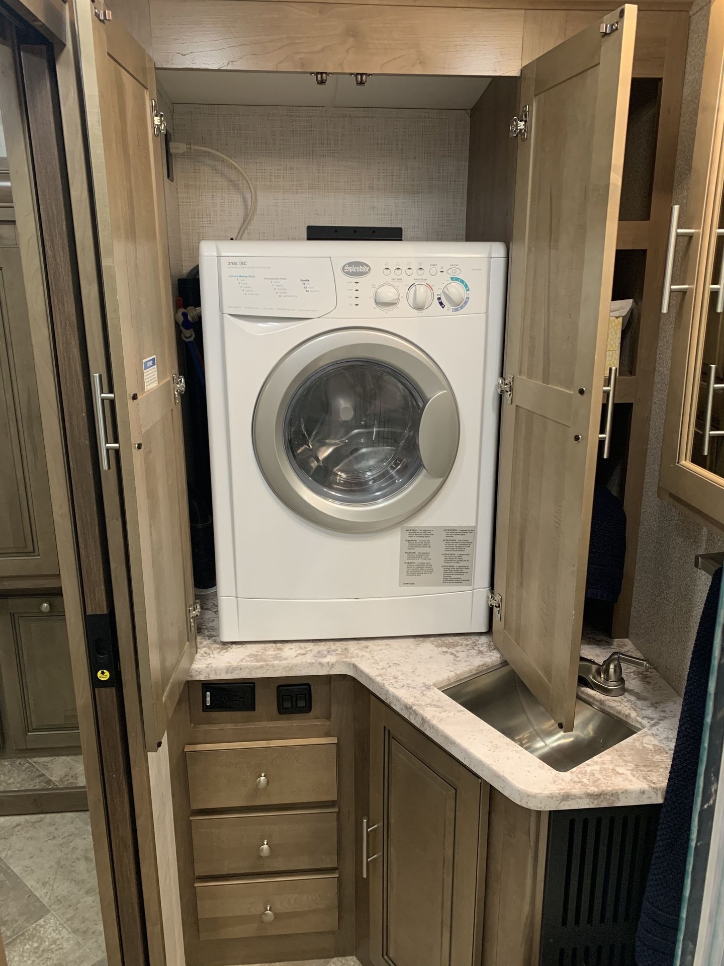 Photo 14 - 2019 Forest River Class A Motorhome rental photo 16