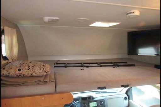 2016 Winnebago Minnie Winnie Class C Motorhome for rent in Sutherlin, OR
