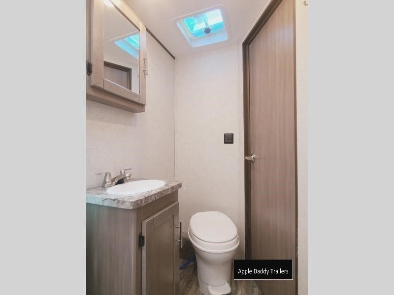 Photo 7 - 2021 Crossroads Travel Trailer rental photo 9