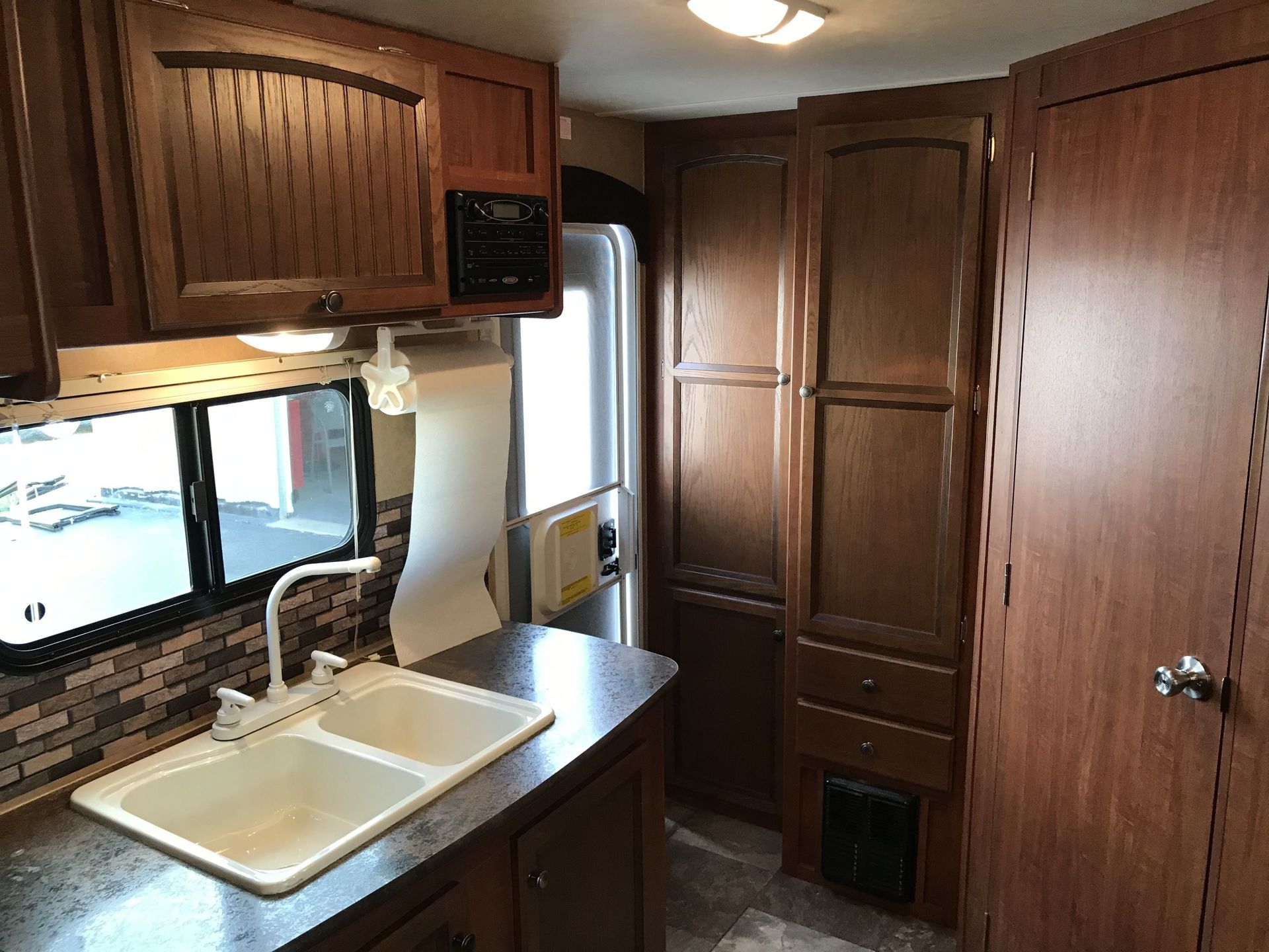 Photo 14 - 2013 Jayco Travel Trailer rental photo 16