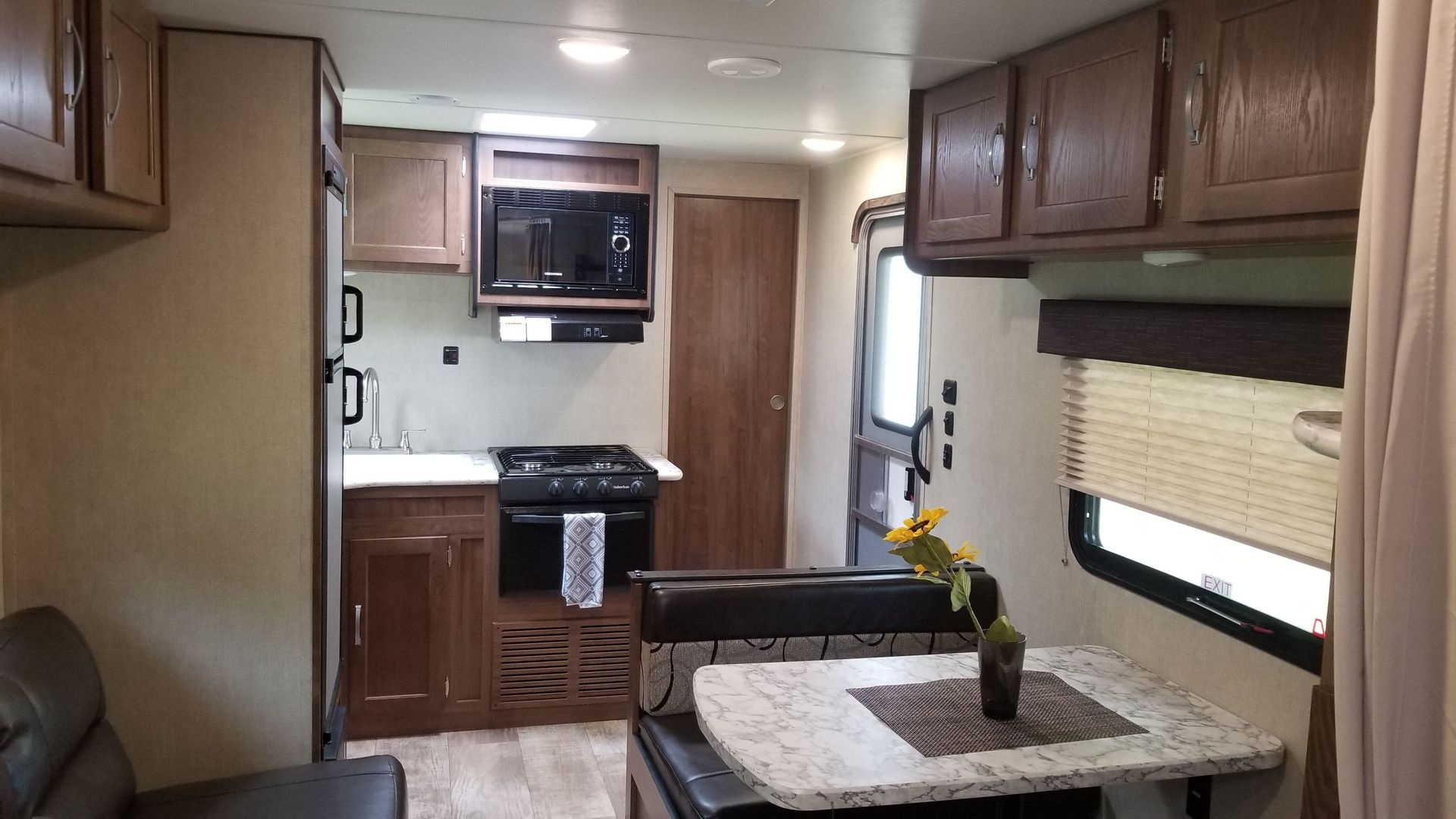 Photo 4 - 2019 Gulfstream Travel Trailer rental photo 6