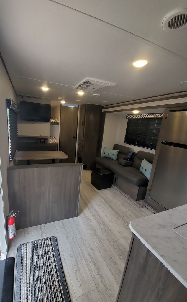 Photo 2 - 2021 Shasta Travel Trailer rental photo 4