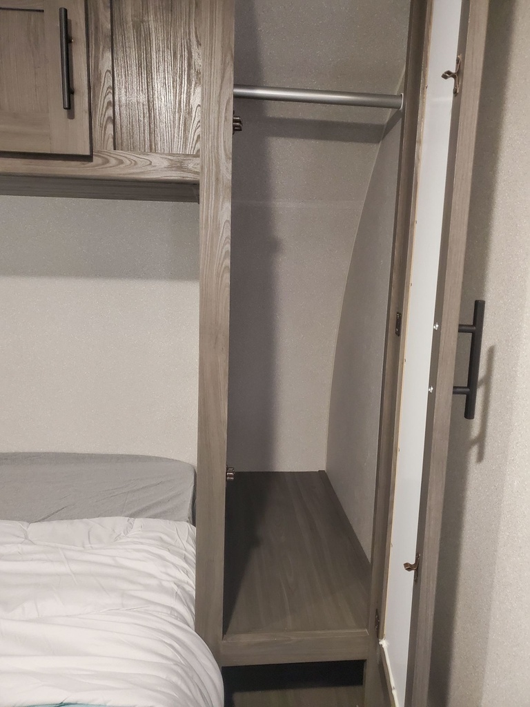Photo 18 - 2021 Shasta Travel Trailer rental photo 20