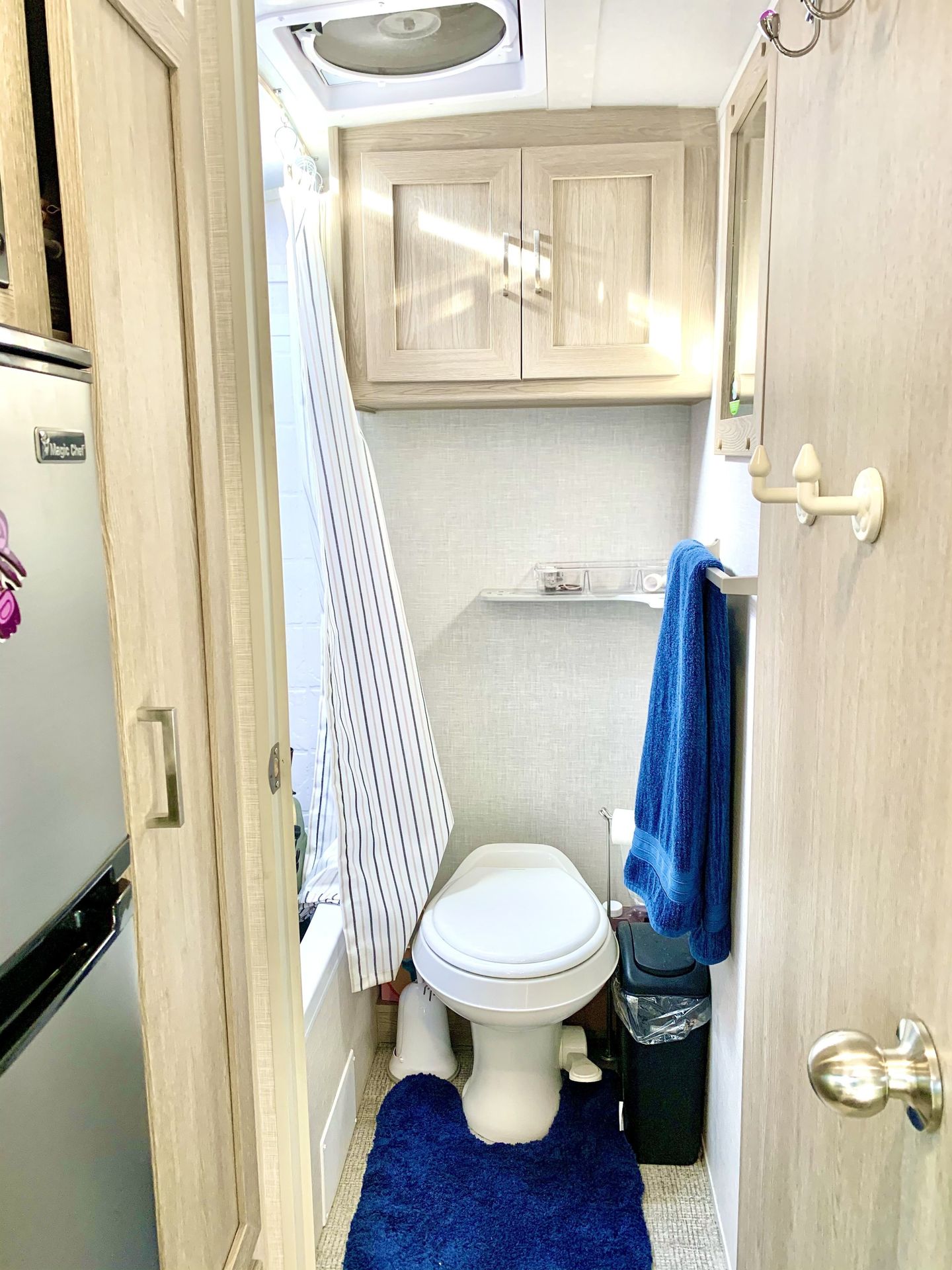 Photo 2 - 2021 Rockwood Travel Trailer rental photo 4