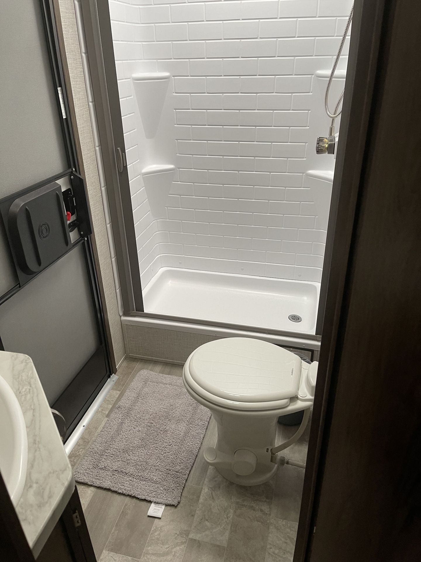 Photo 9 - 2021 Other Make Travel Trailer rental photo 11