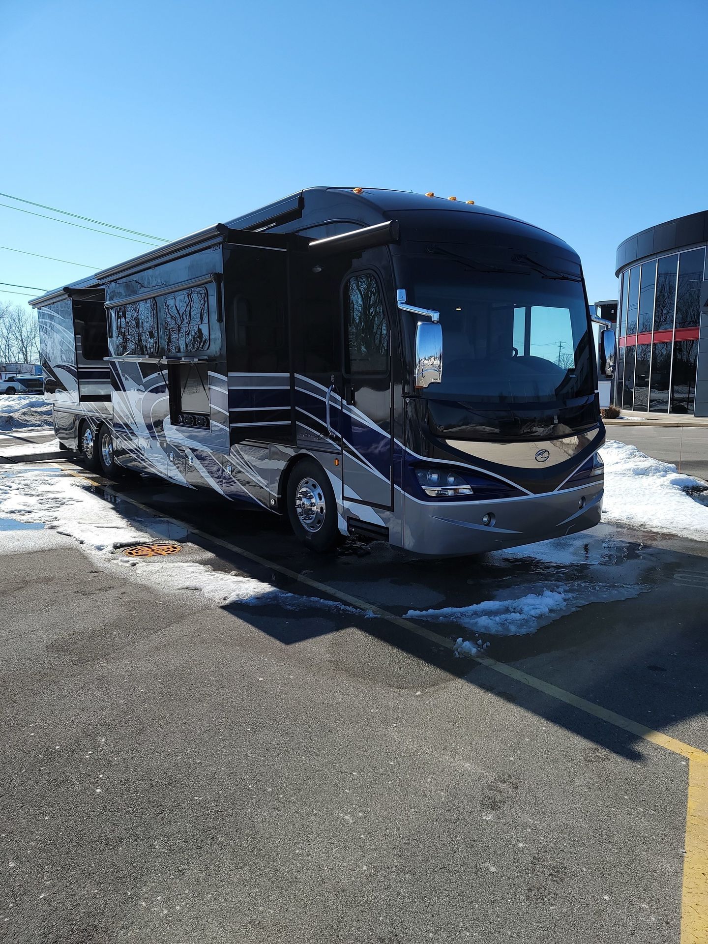 Photo 0 - 2018 American Coach Class A Motorhome rental photo 2