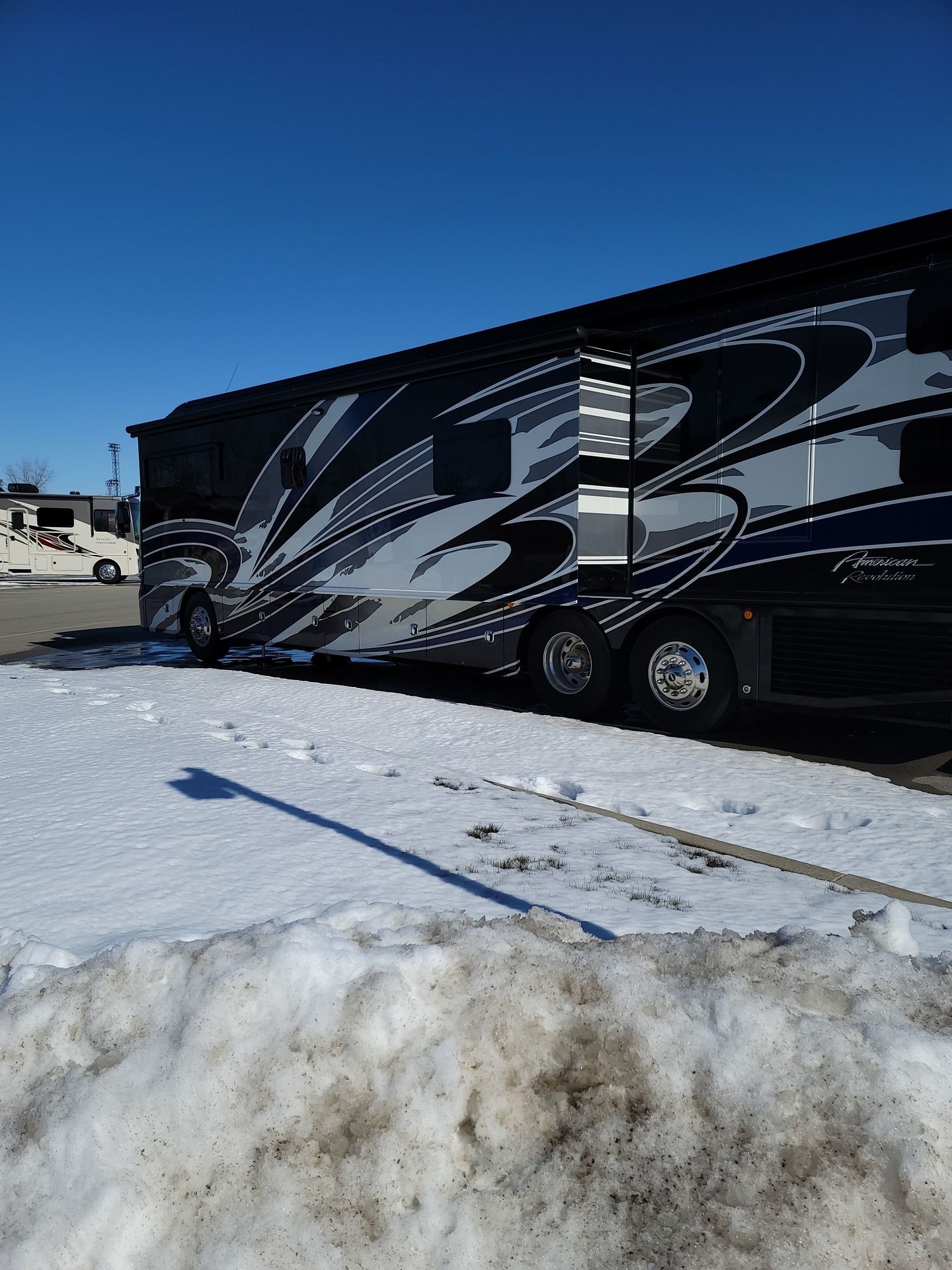 Photo 1 - 2018 American Coach Class A Motorhome rental photo 3