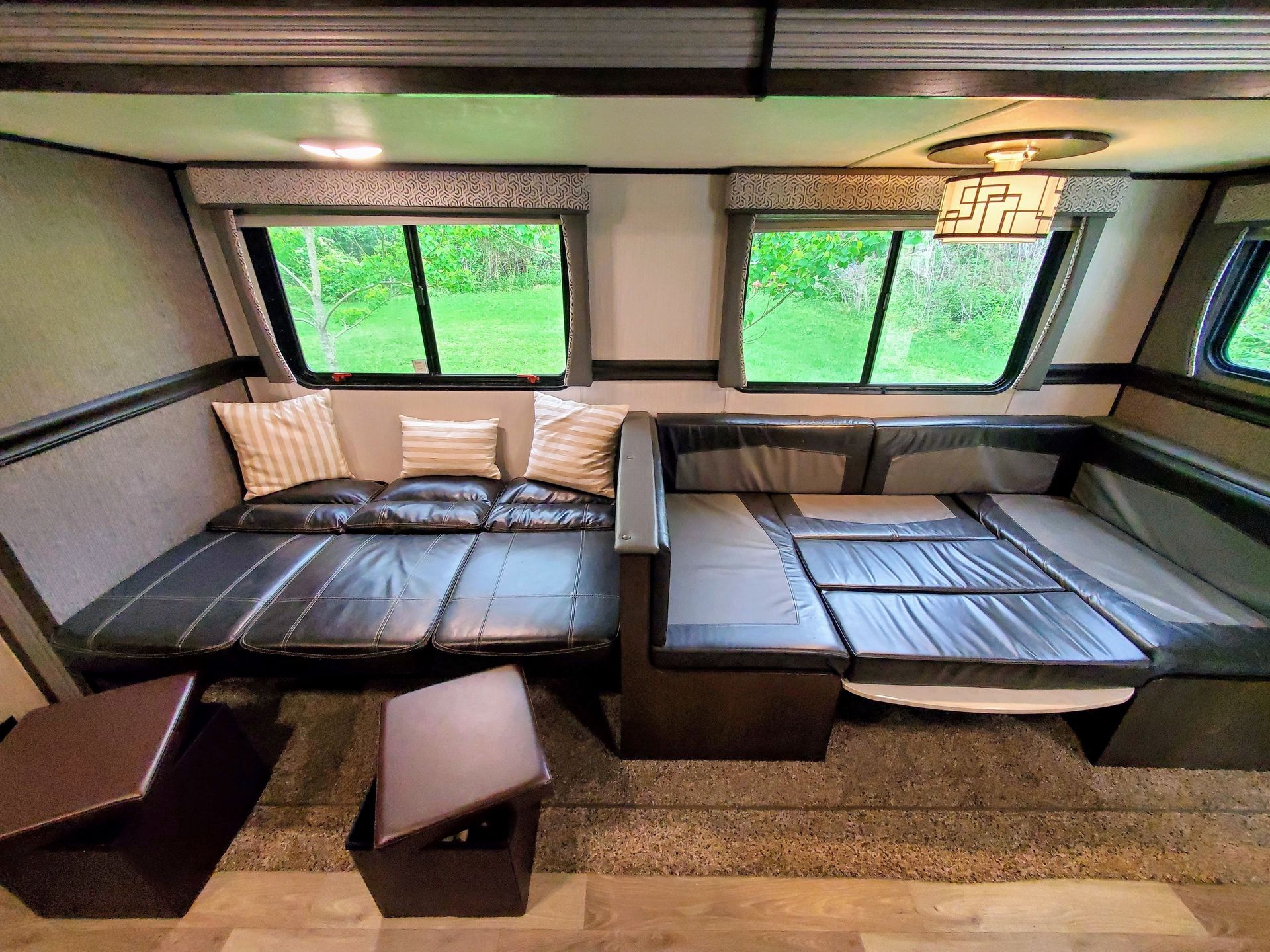 Photo 19 - 2020 Pioneer Travel Trailer rental photo 21