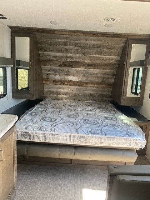 Photo 10 - 2021 Keystone Travel Trailer rental photo 12